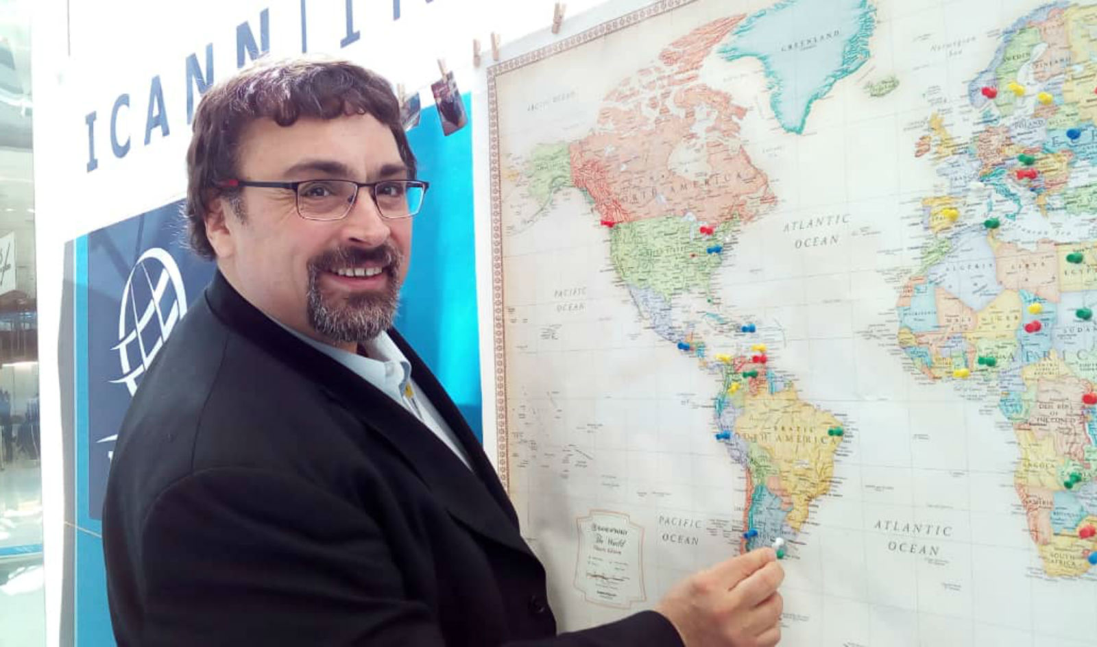 Sergio Salinas Porto, asume como Presidente de la Región en el Gobierno Mundial de Internet